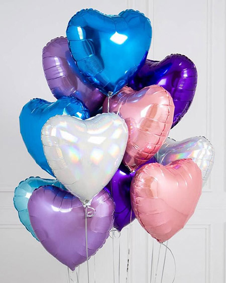 inflating foil balloon