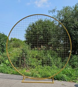 6.5 ft Round Metal Mesh Balloon Frame Gold